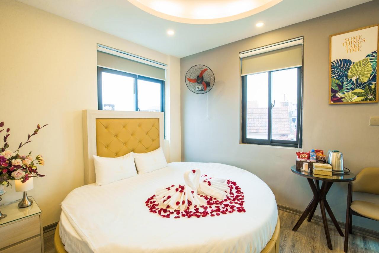 Golden Hotel 河内 外观 照片