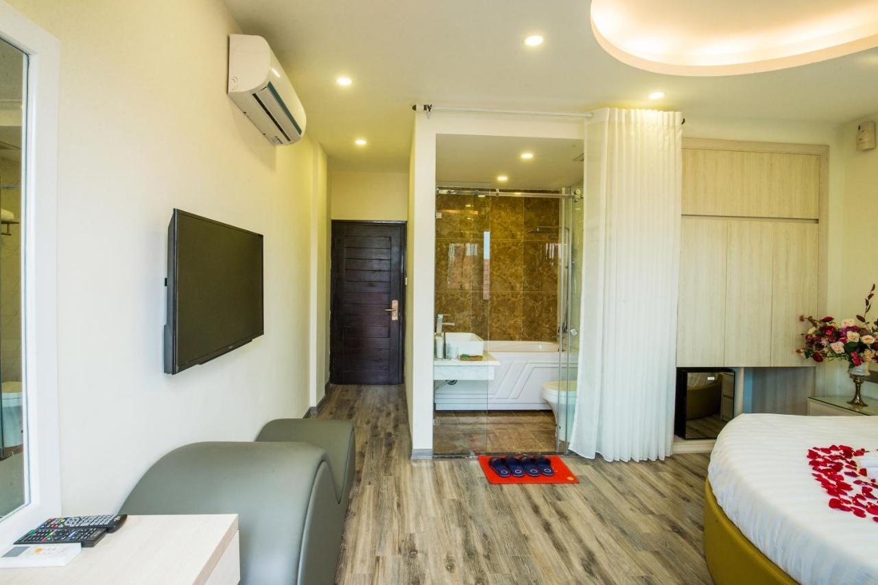 Golden Hotel 河内 外观 照片
