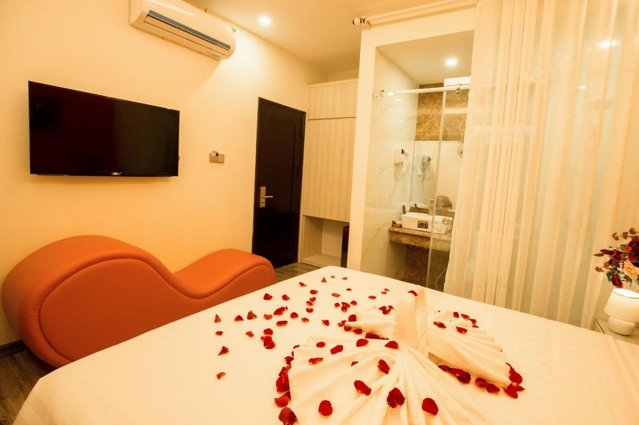 Golden Hotel 河内 外观 照片